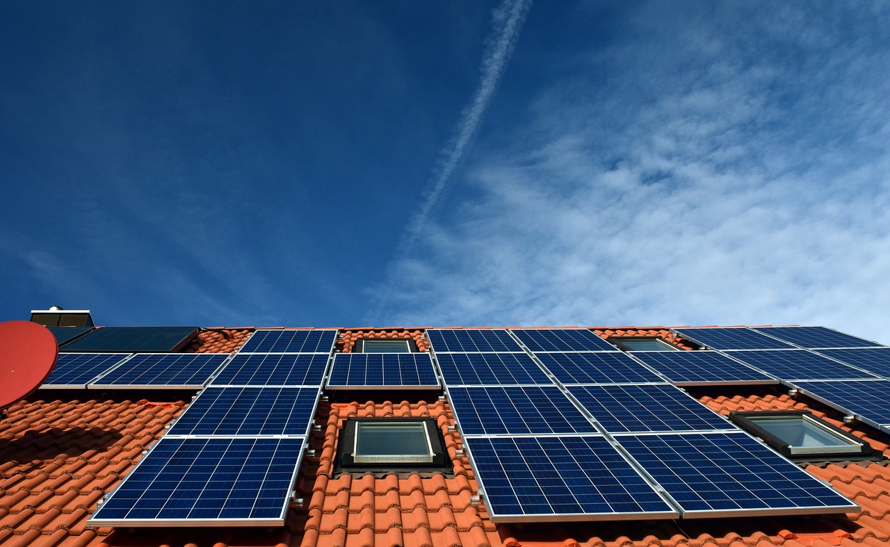 solar system, nature, roof-2939551.jpg